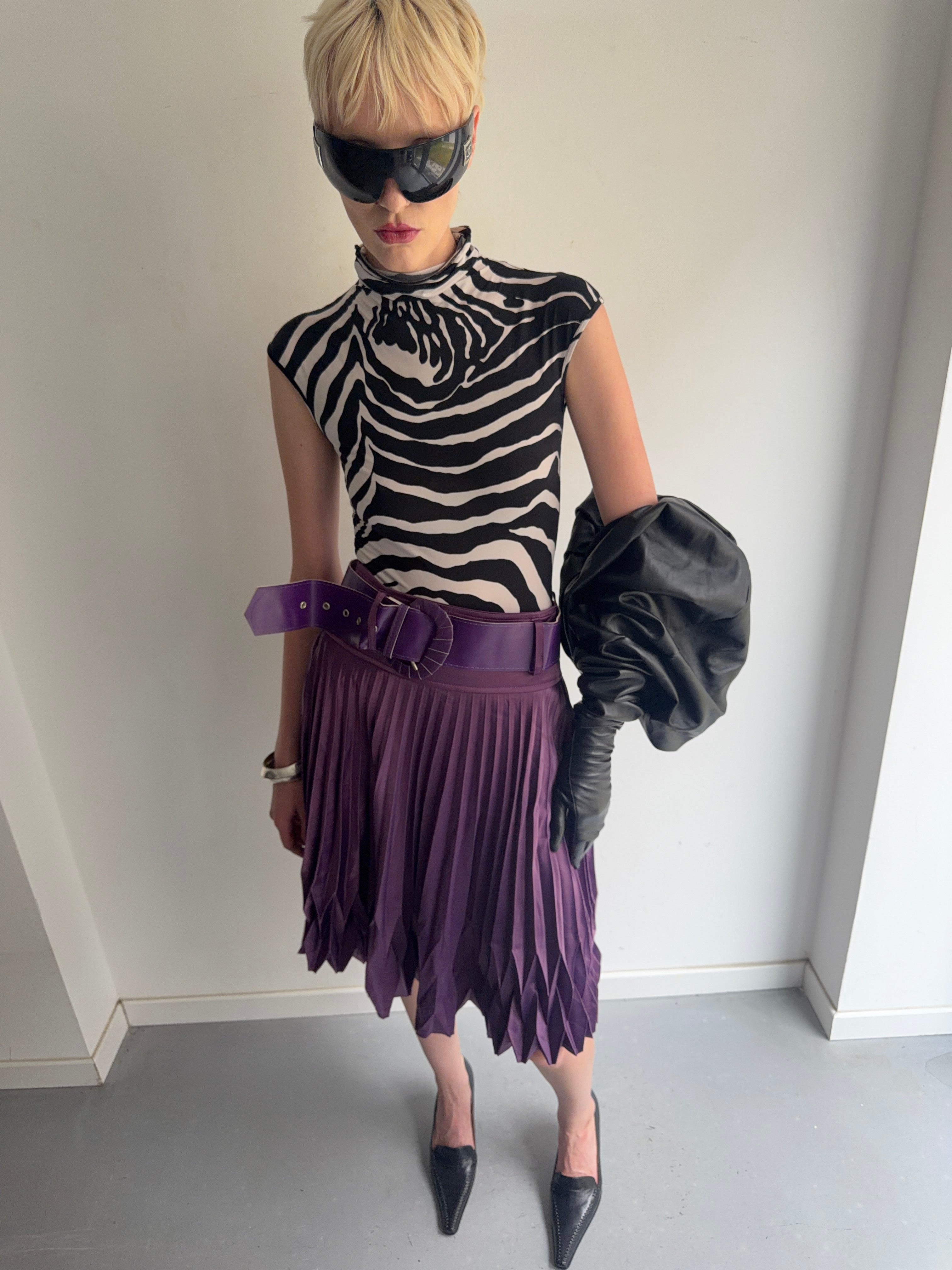 skirt with belt