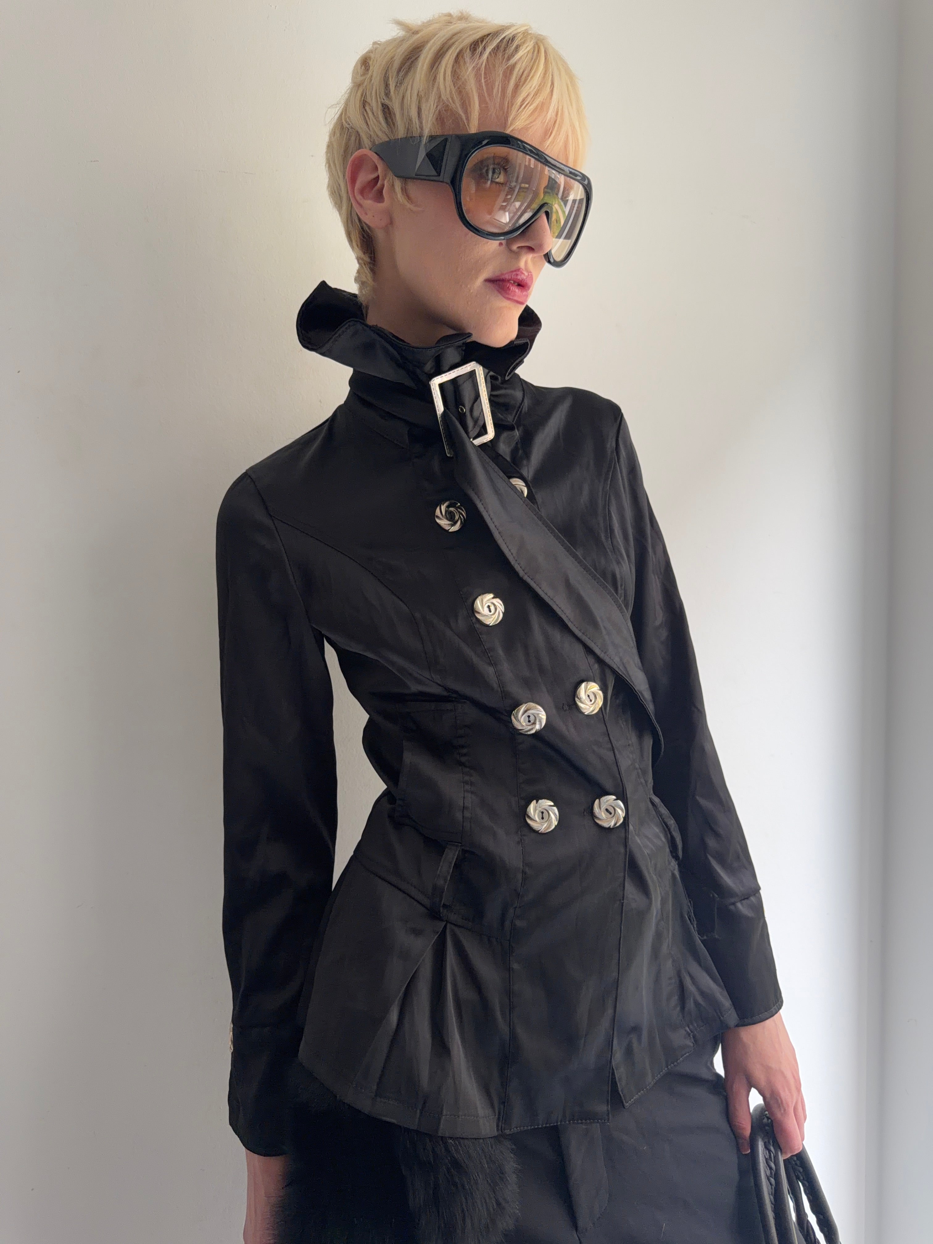 jacket with belt