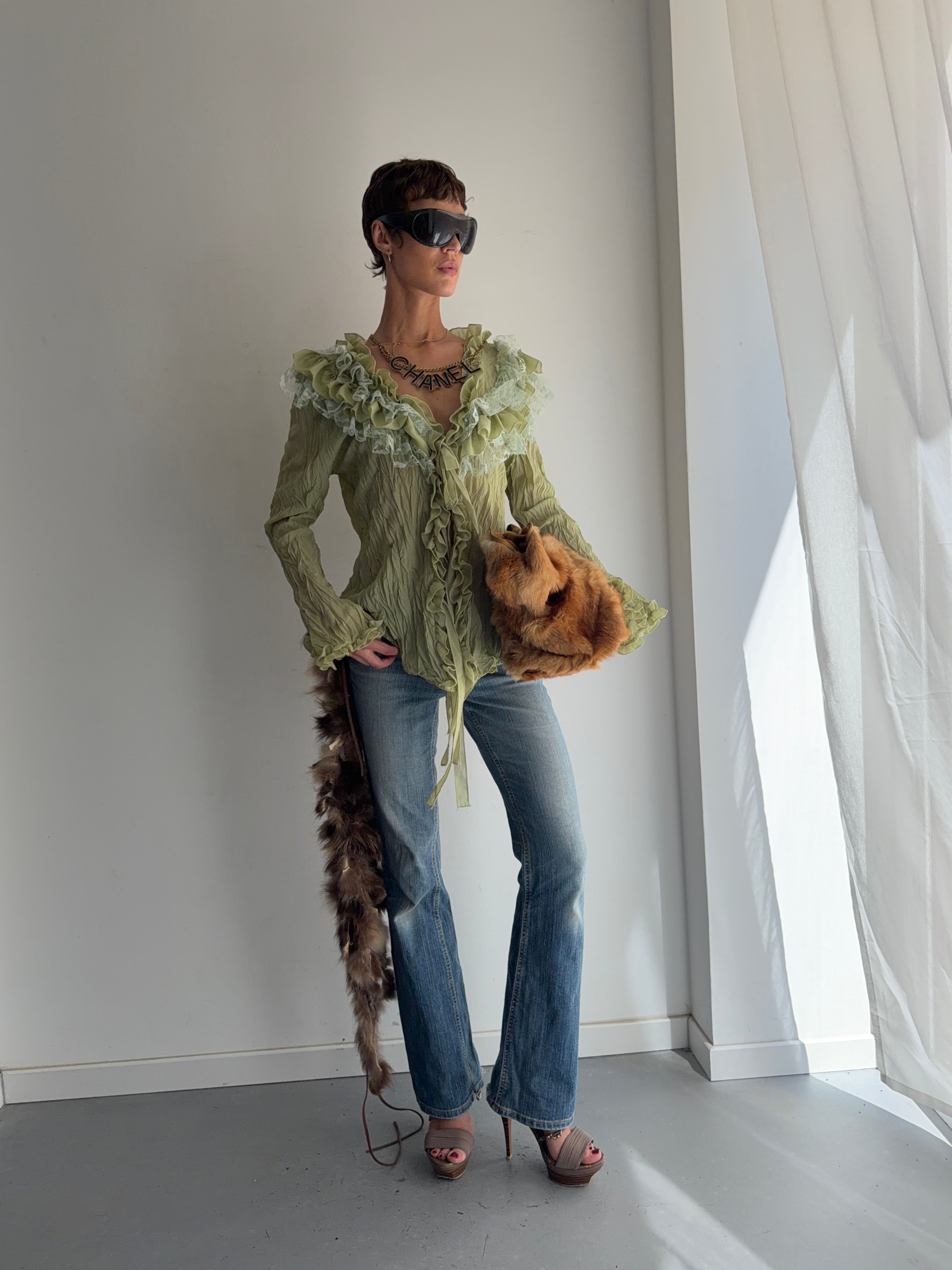 blouse
