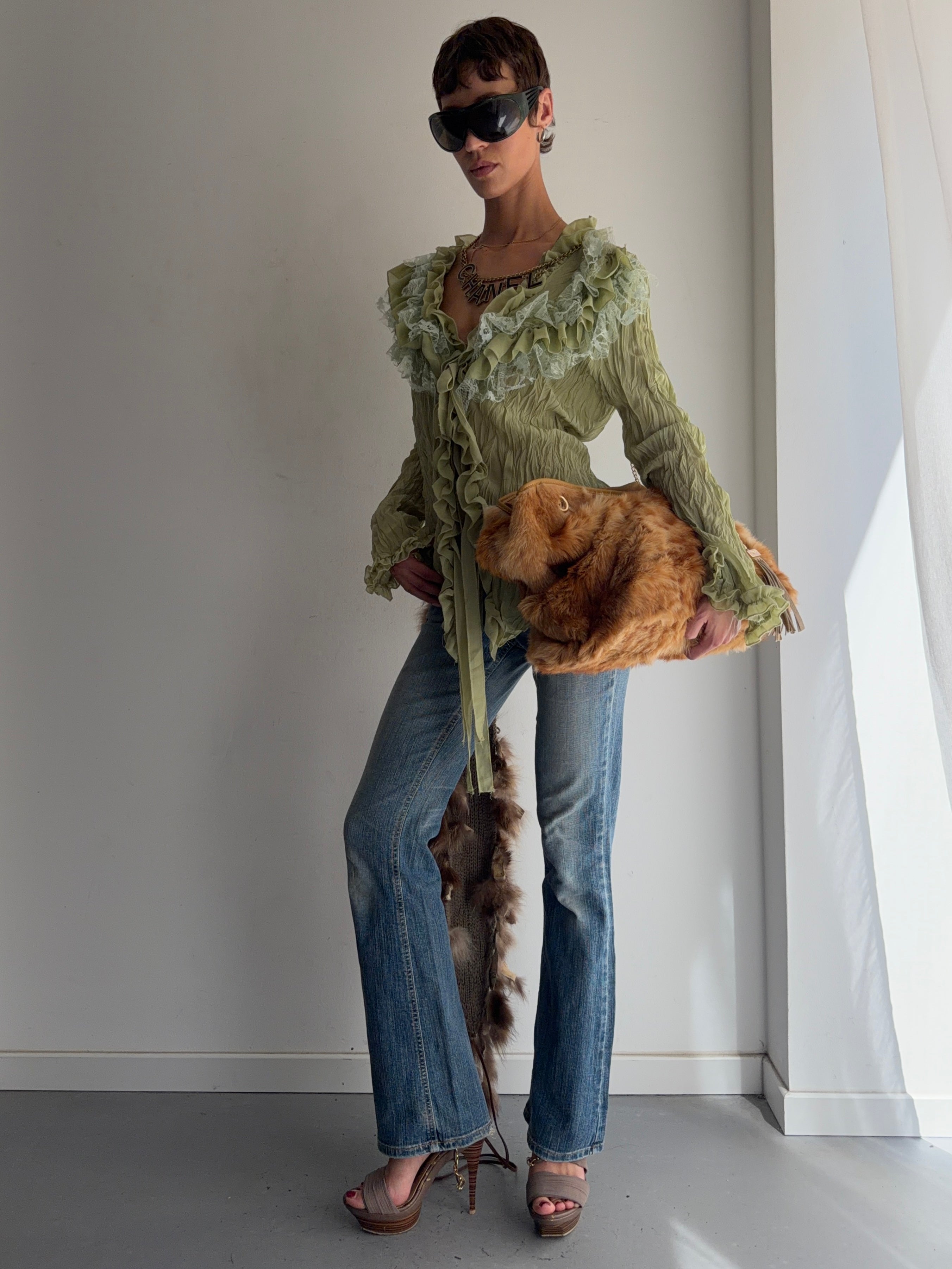 blouse