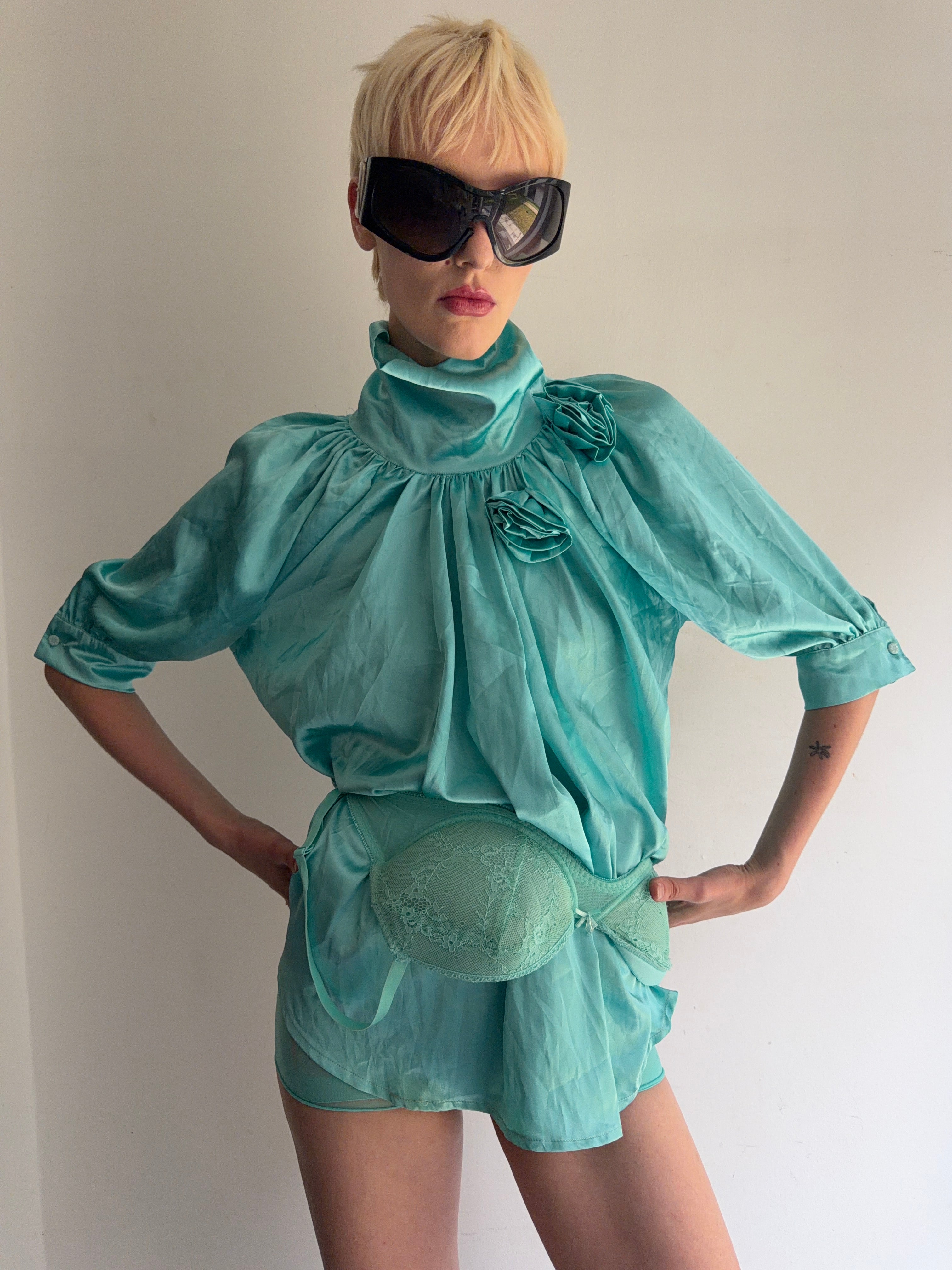 blouse