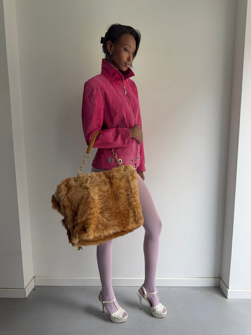 real fur bag( have one damage-dm)