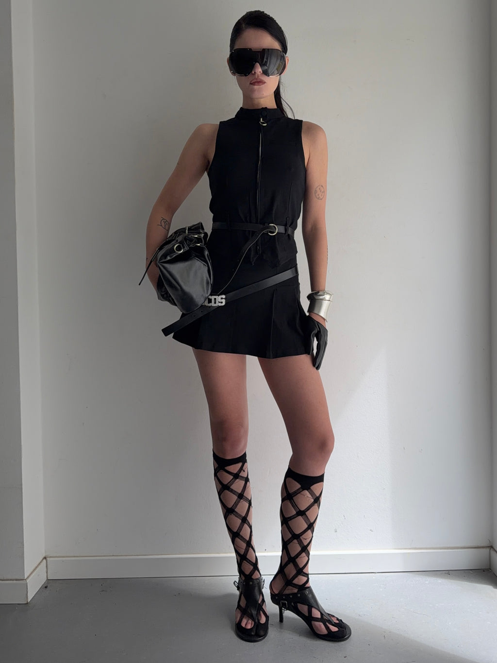 set(skirt and top with belt)