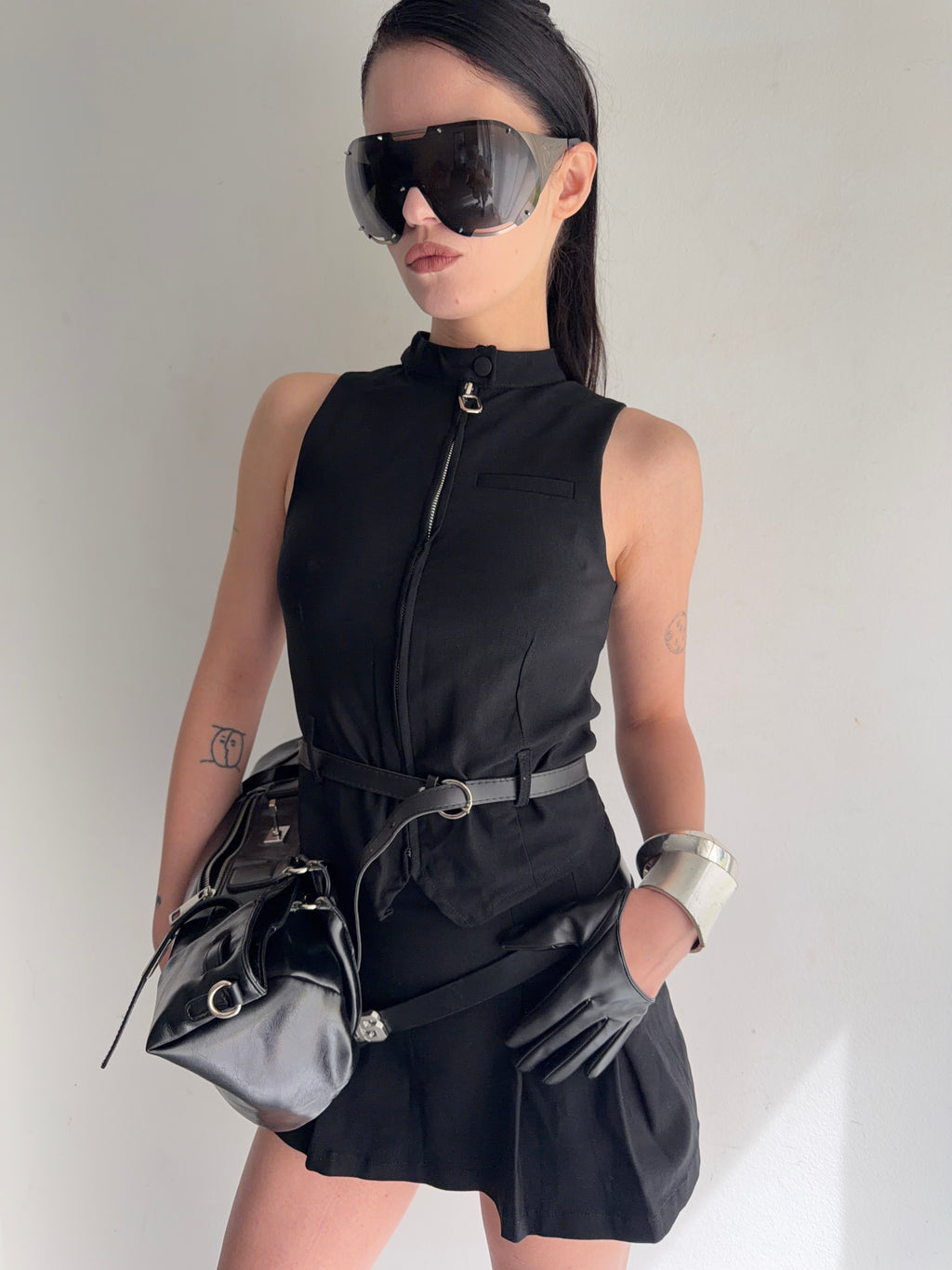 set(skirt and top with belt)
