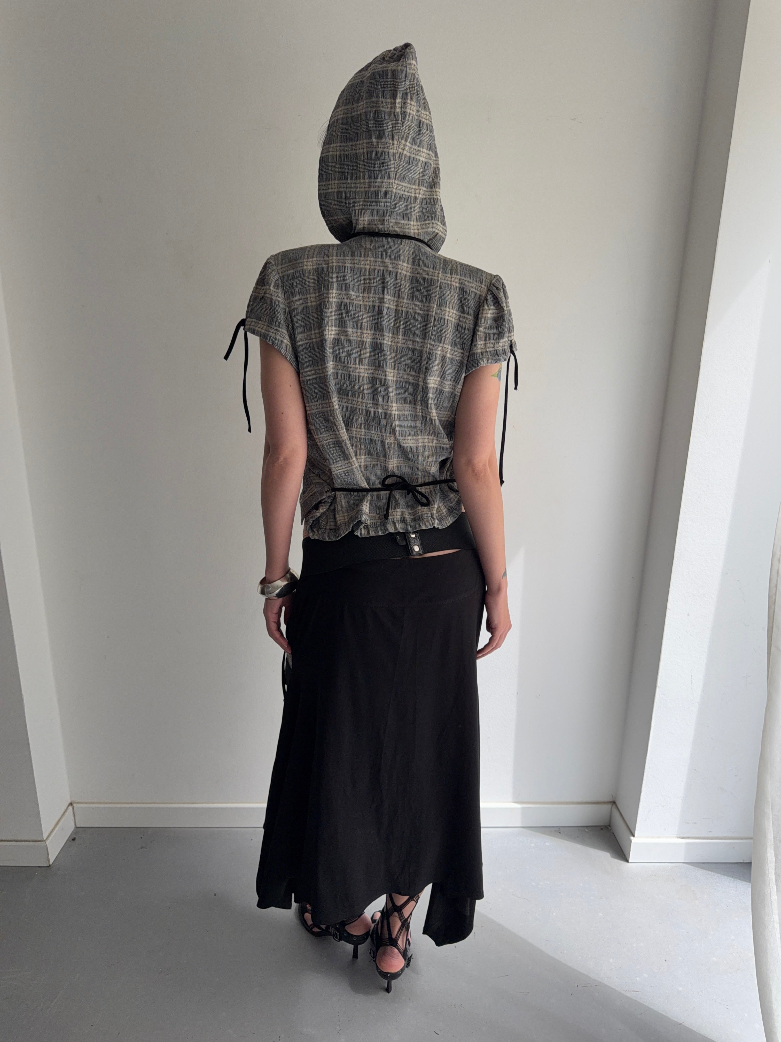 set(skirt and top)