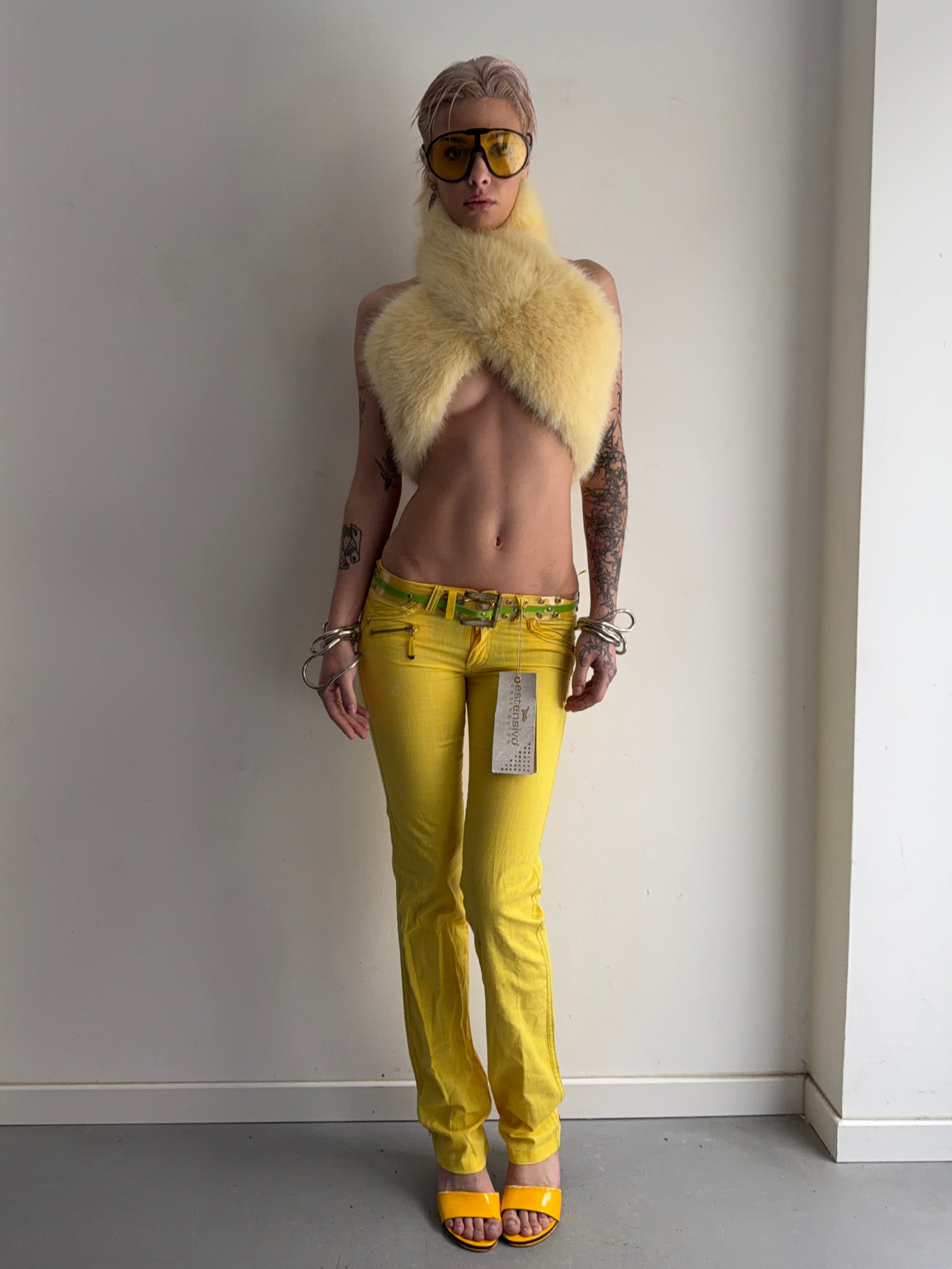 pants with belt