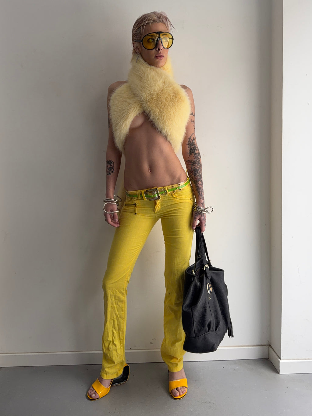 pants with belt