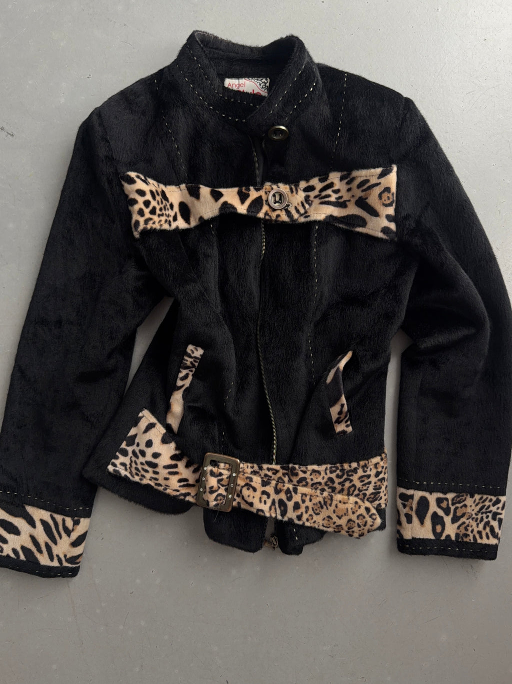 jacket (s)