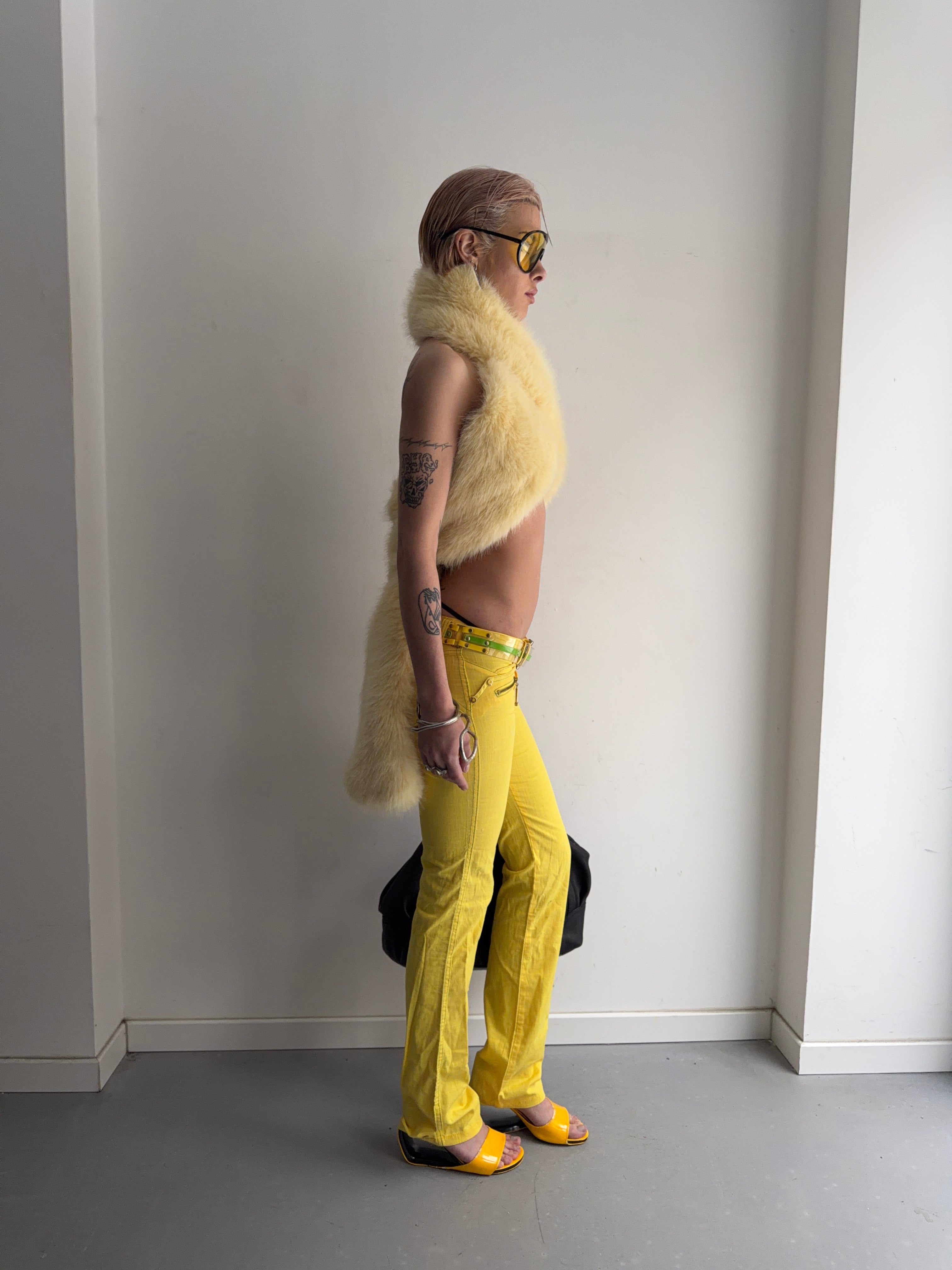 pants with belt