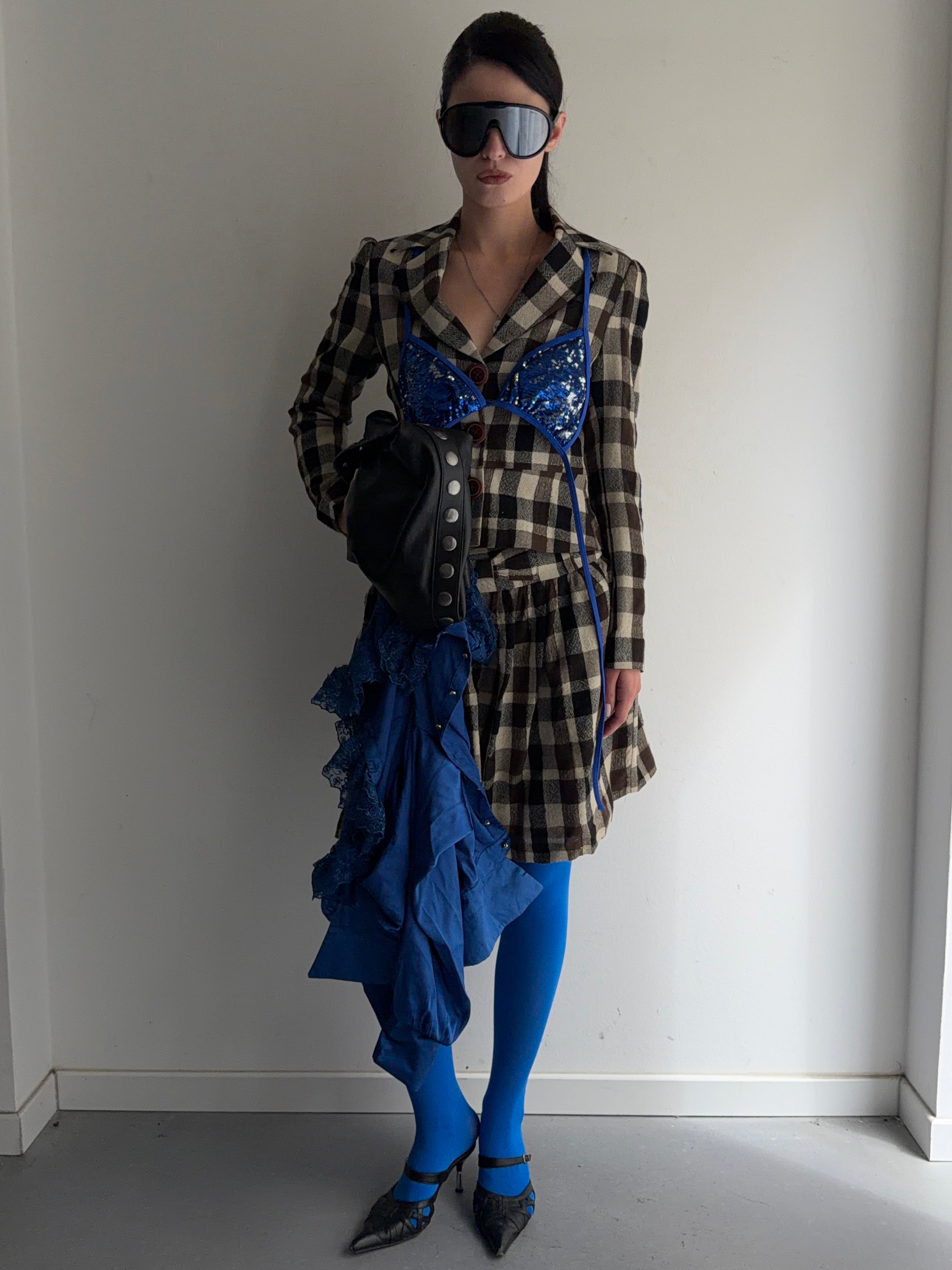 suit(jacket and skirt)