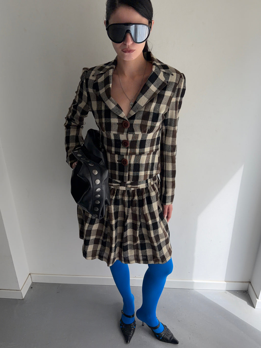 suit(jacket and skirt)