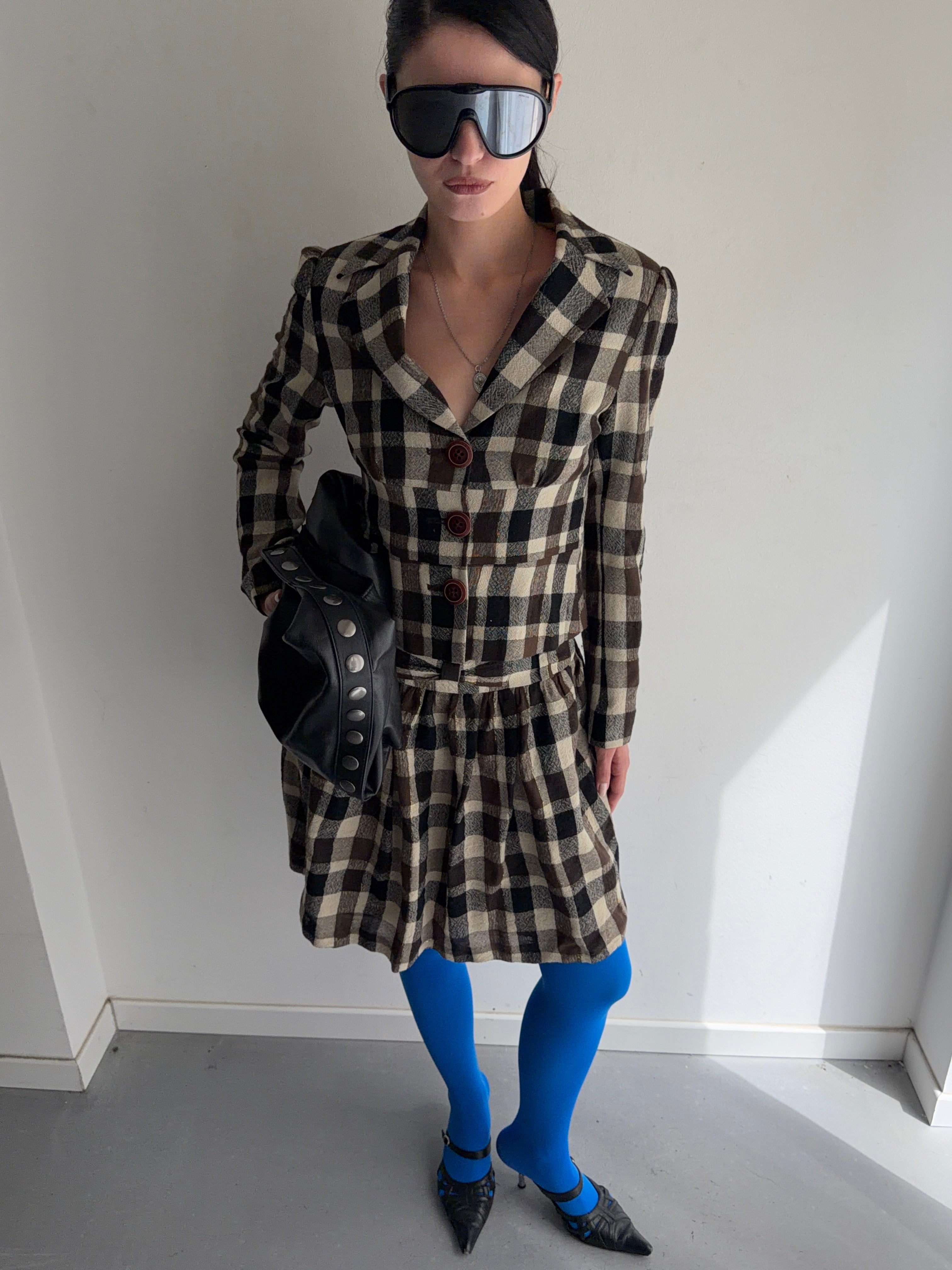 suit(jacket and skirt)