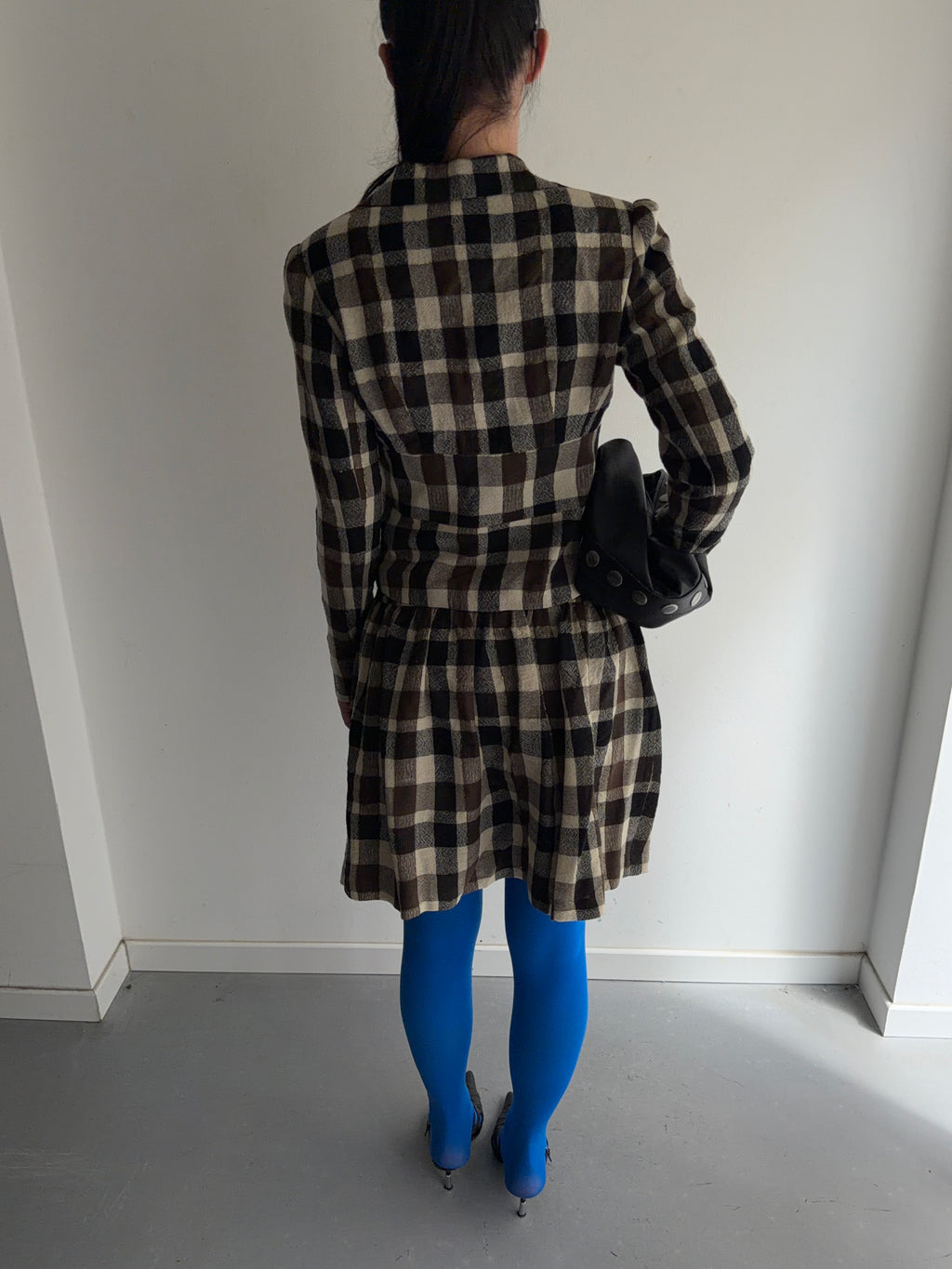 suit(jacket and skirt)