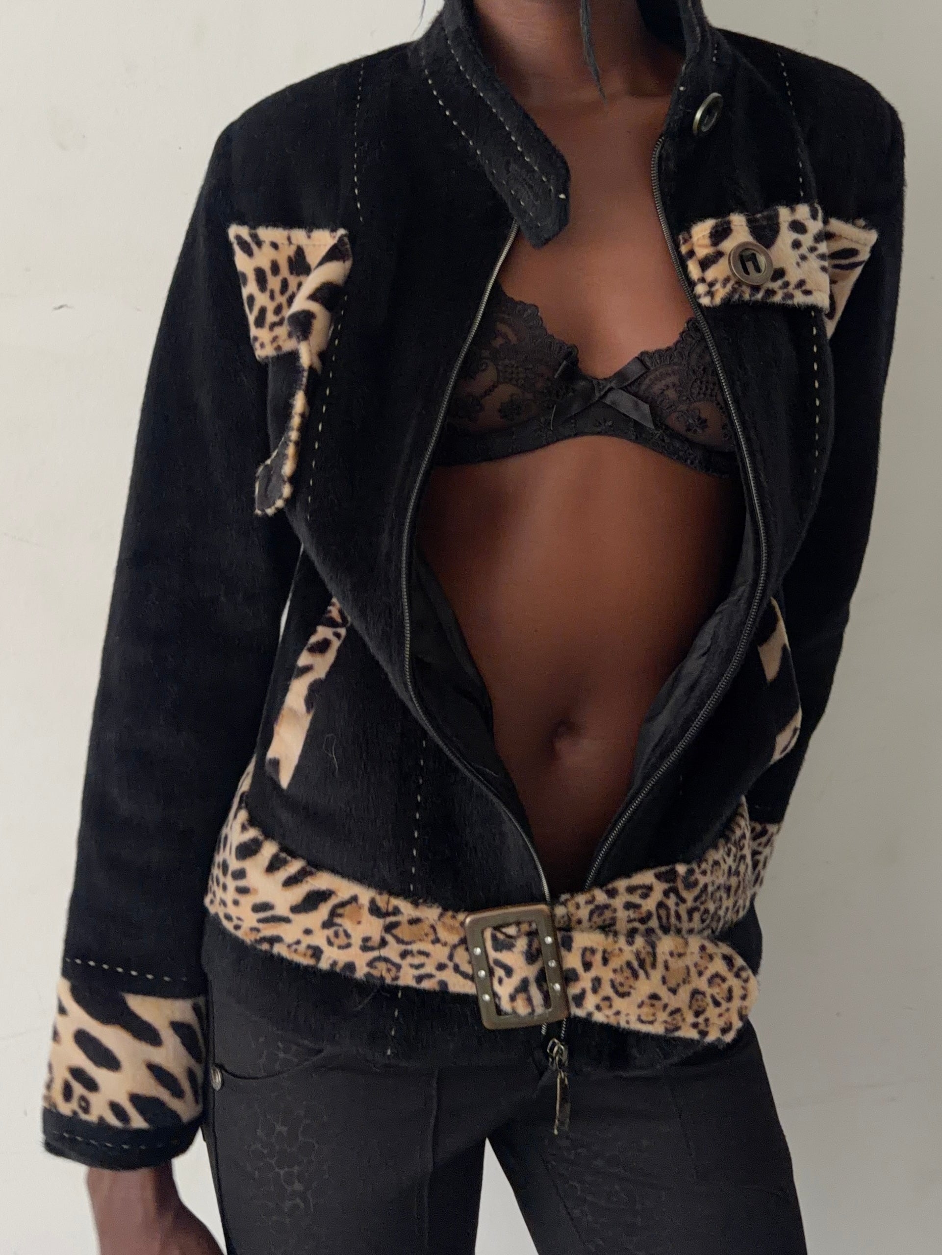 jacket (s)