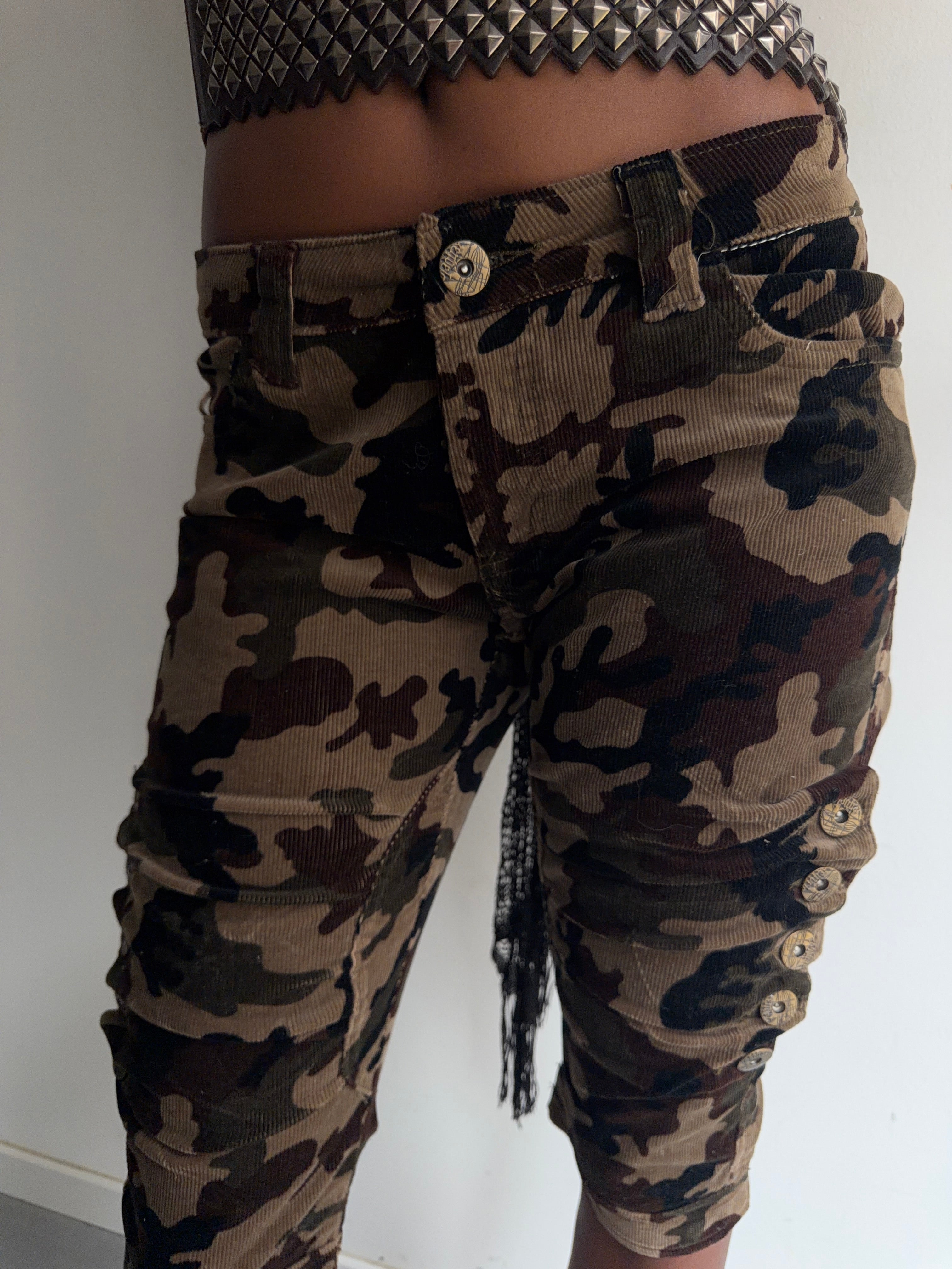 capris