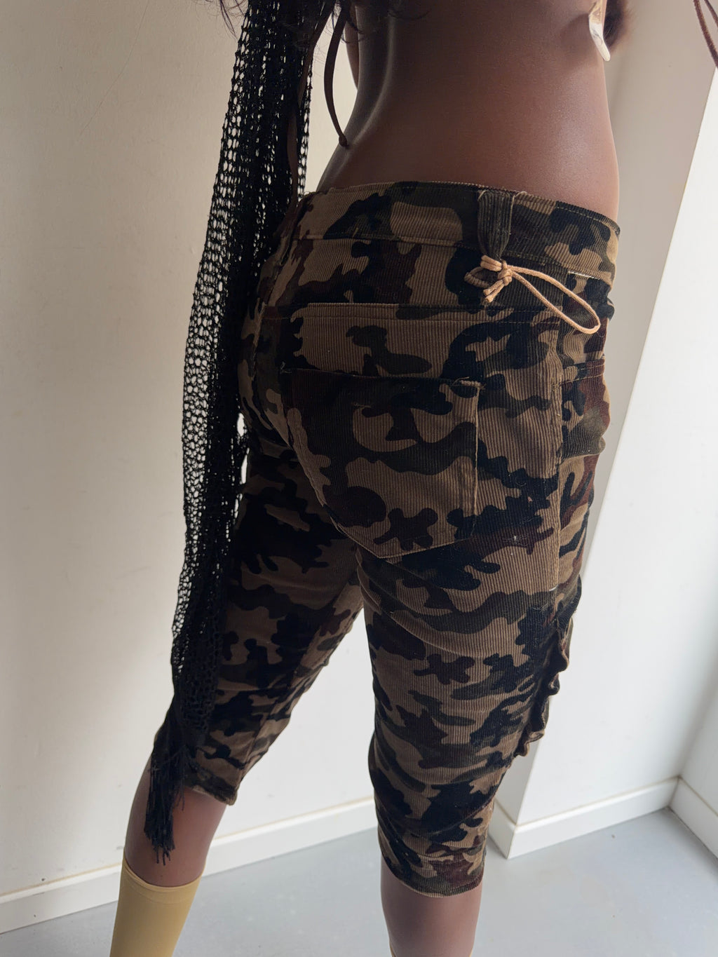 capris