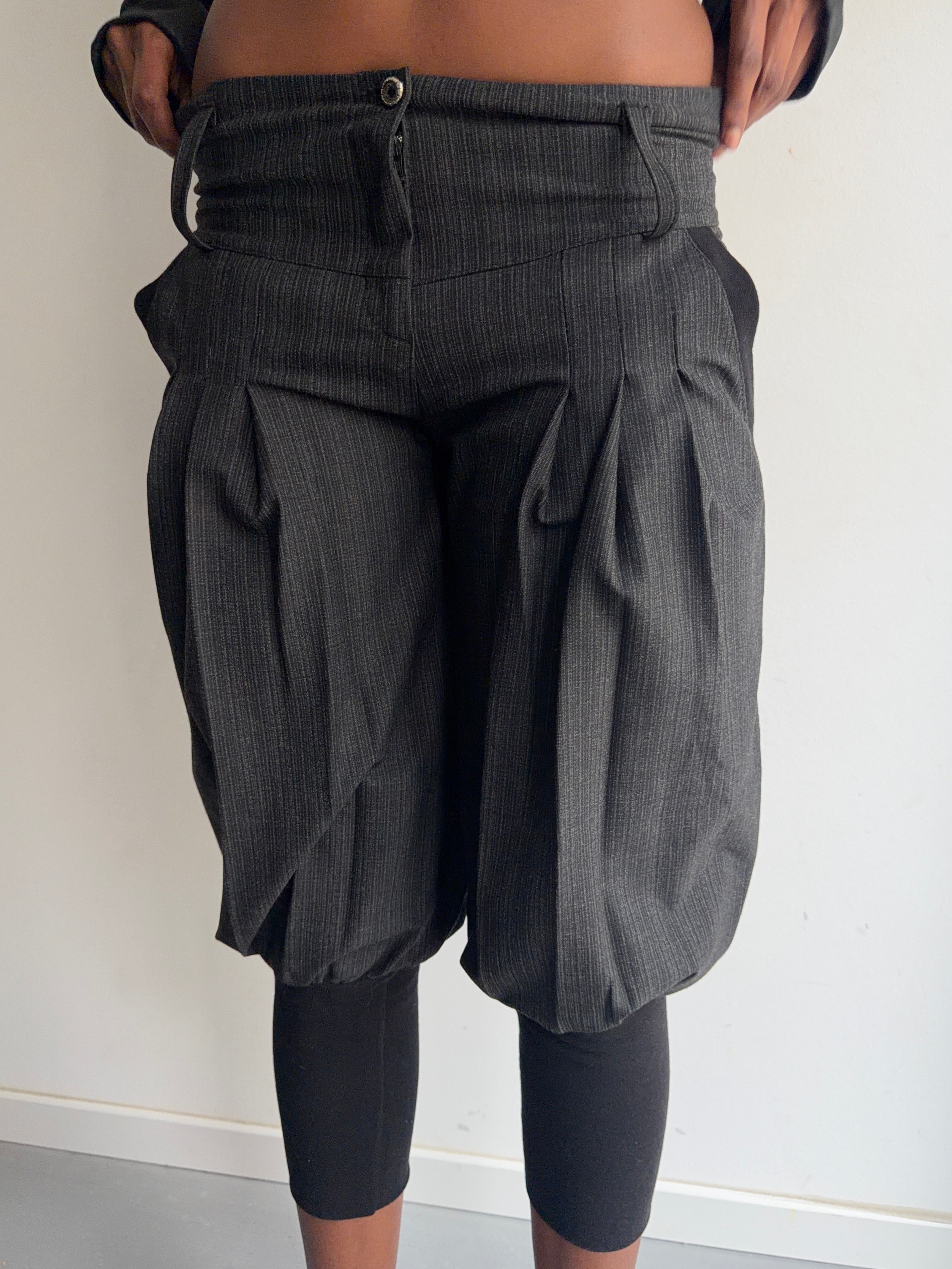 capris