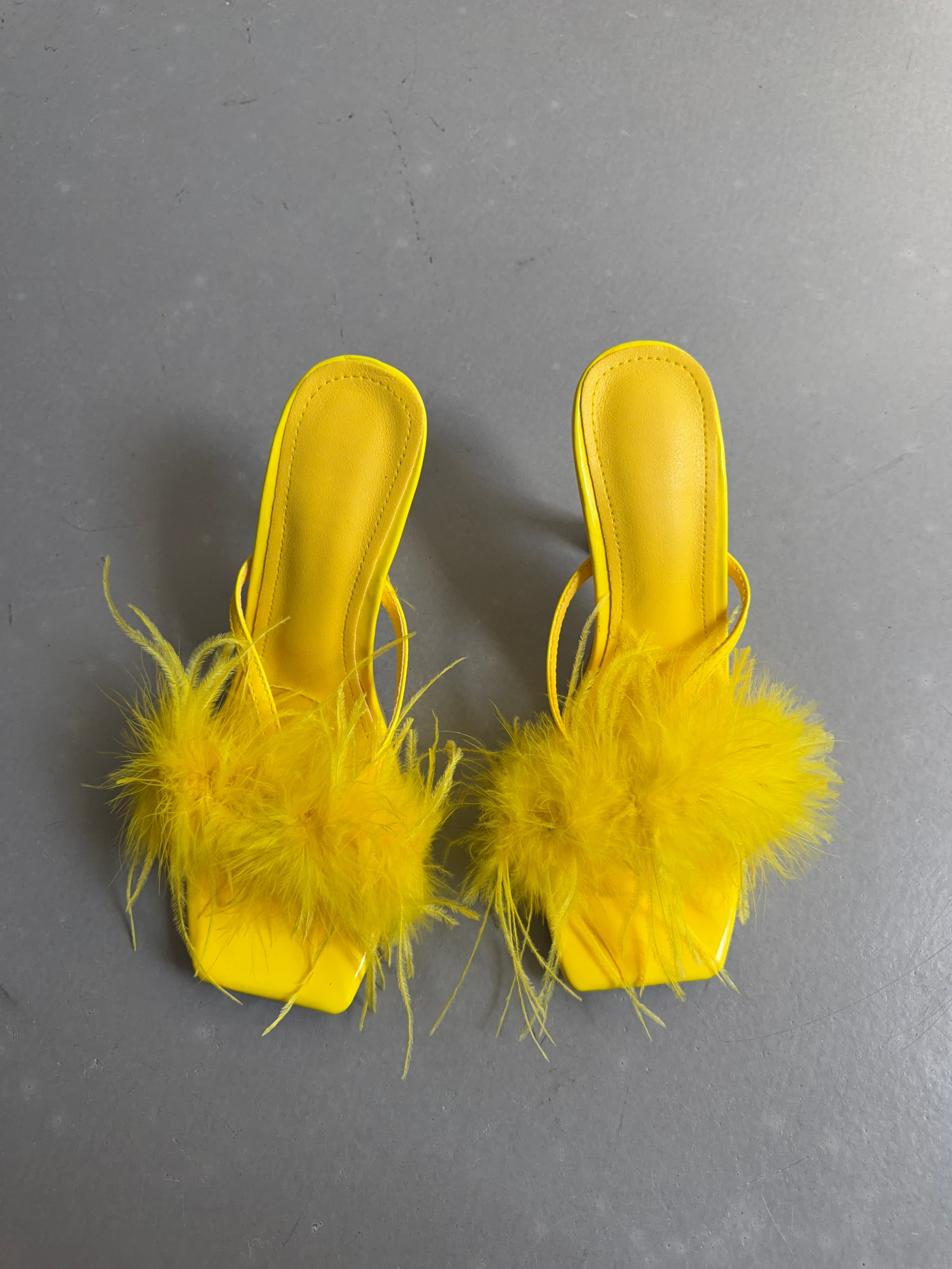 heels (41 size)