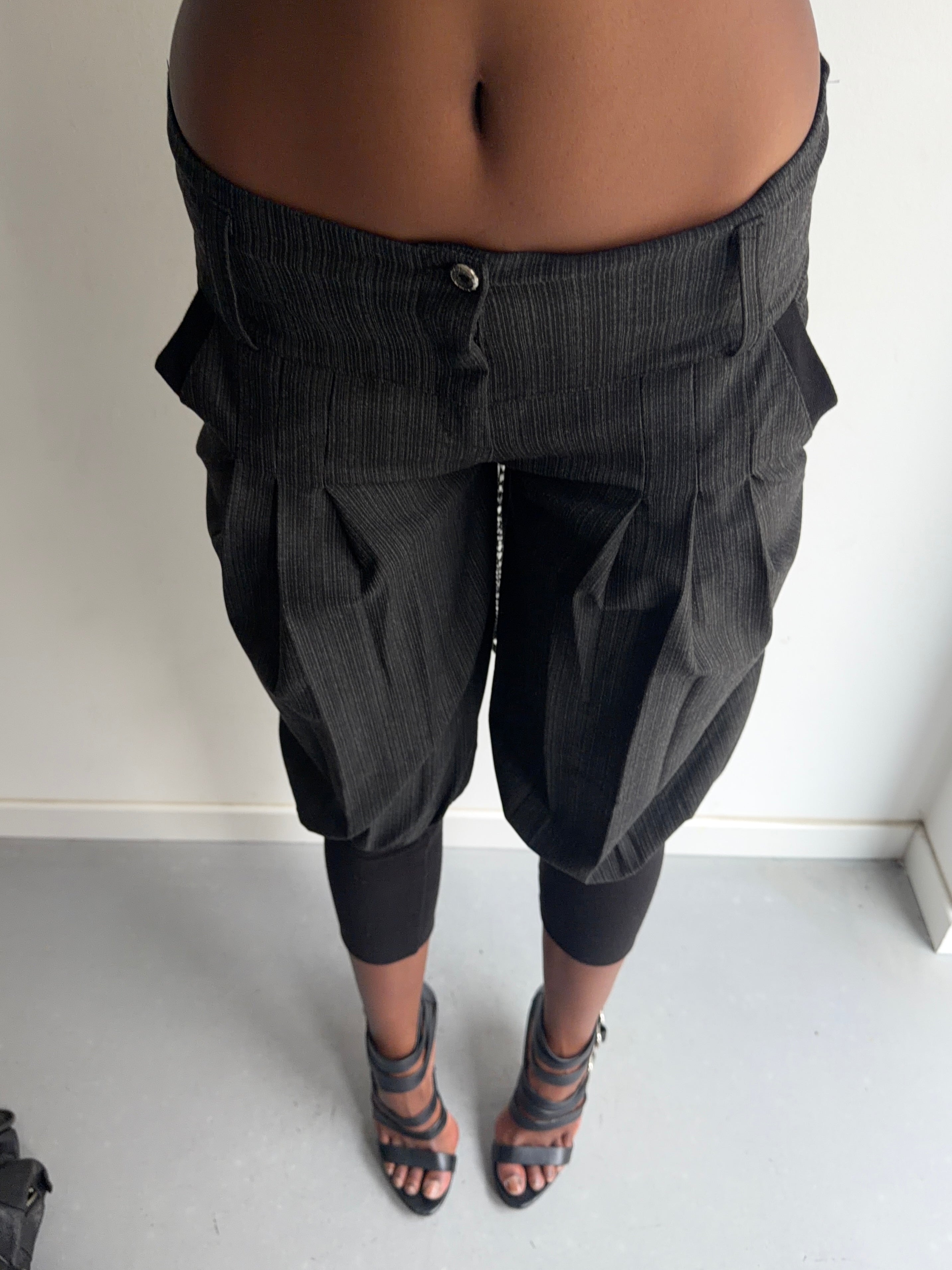 capris
