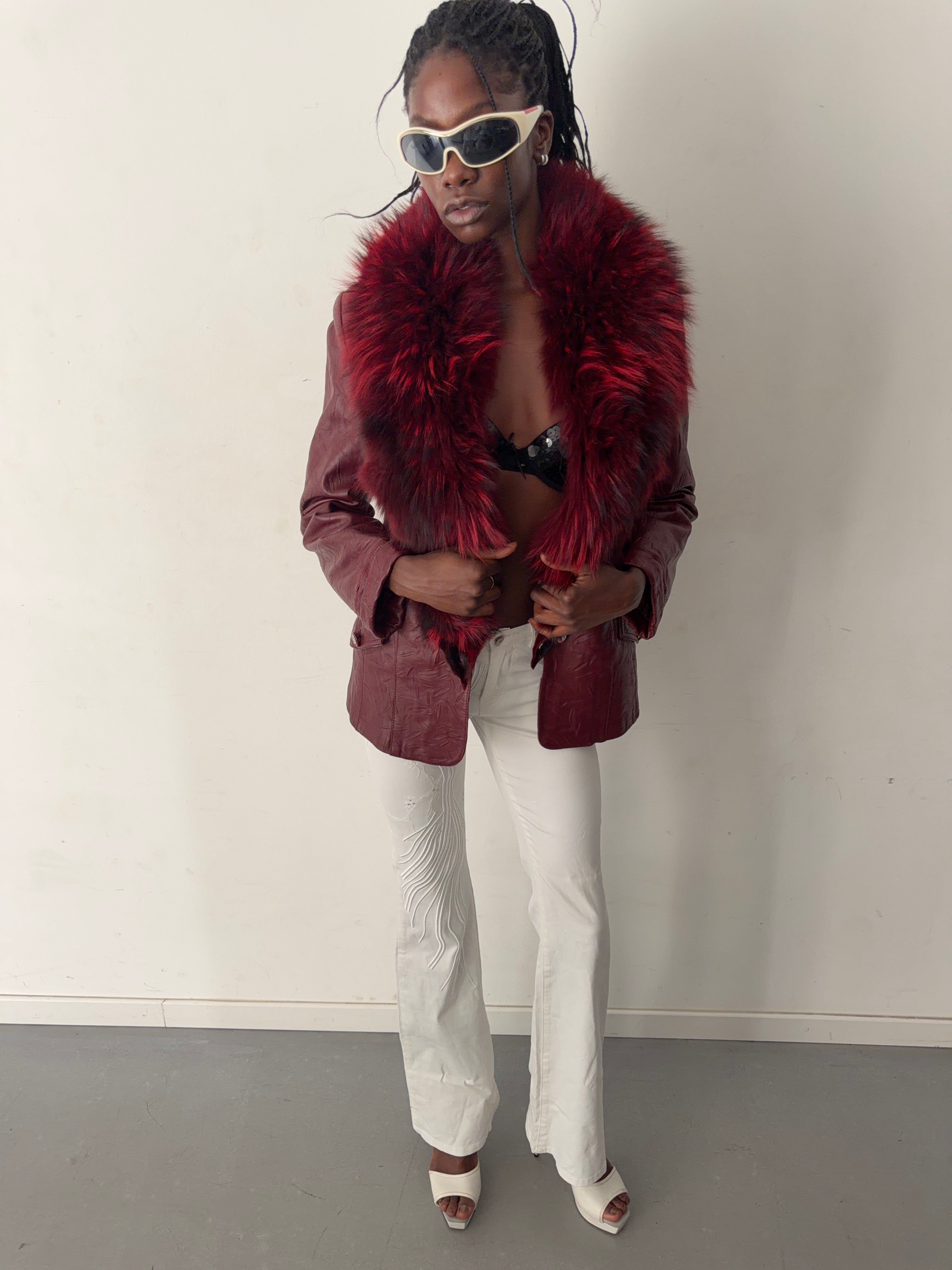 real leahter jacket with real fur collars and lining (M)