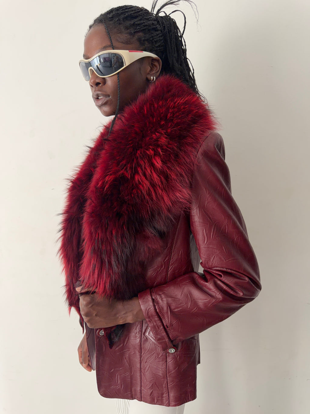 real leahter jacket with real fur collars and lining (M)