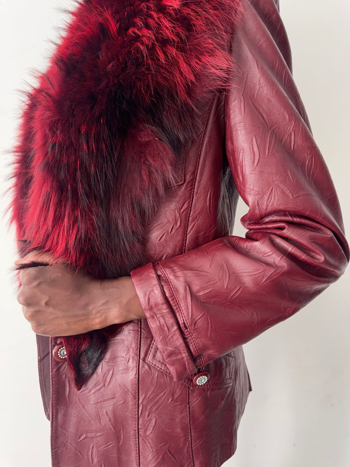 real leahter jacket with real fur collars and lining (M)