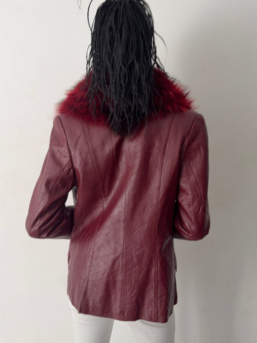 real leahter jacket with real fur collars and lining (M)