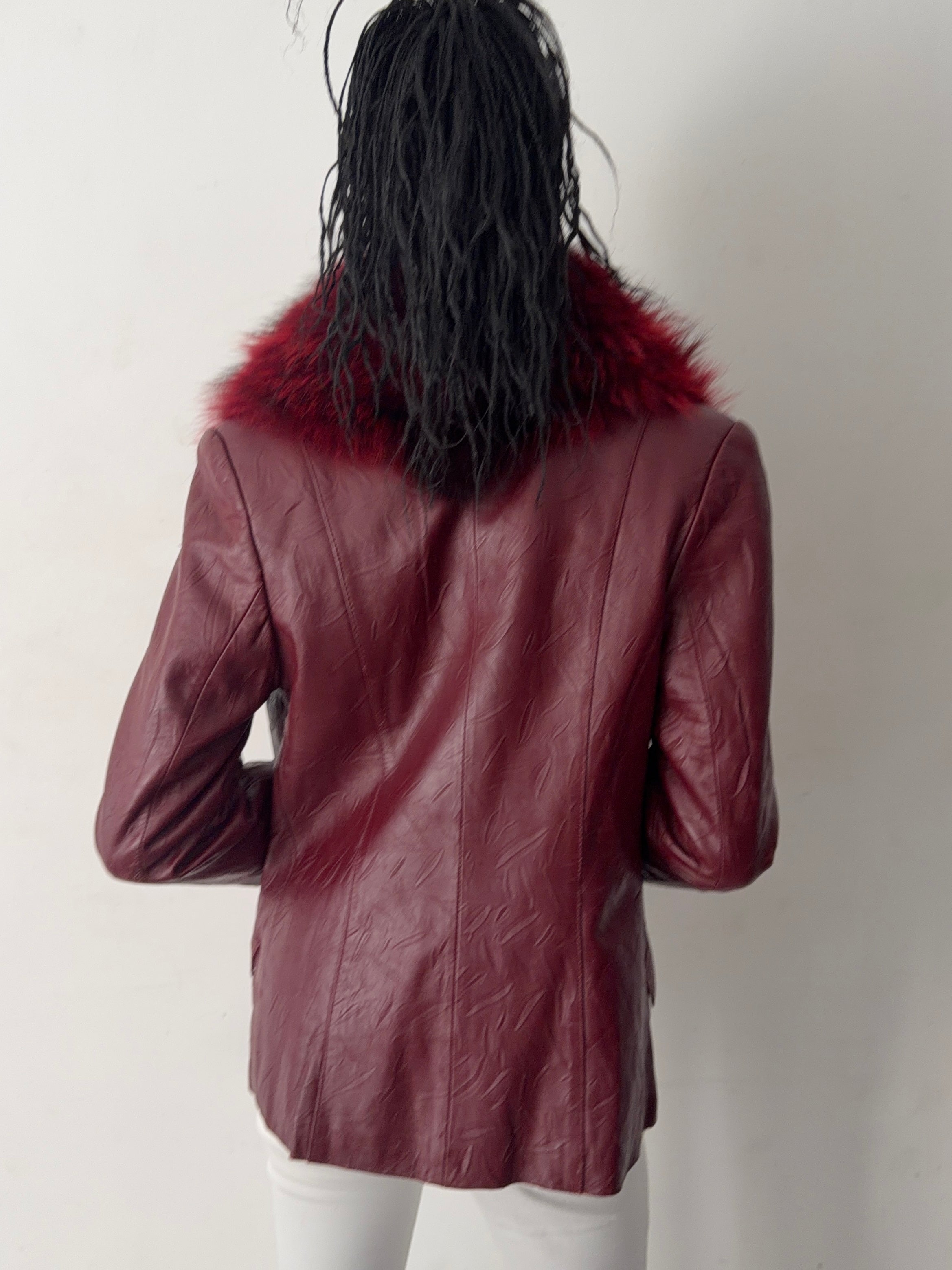 real leahter jacket with real fur collars and lining (M)