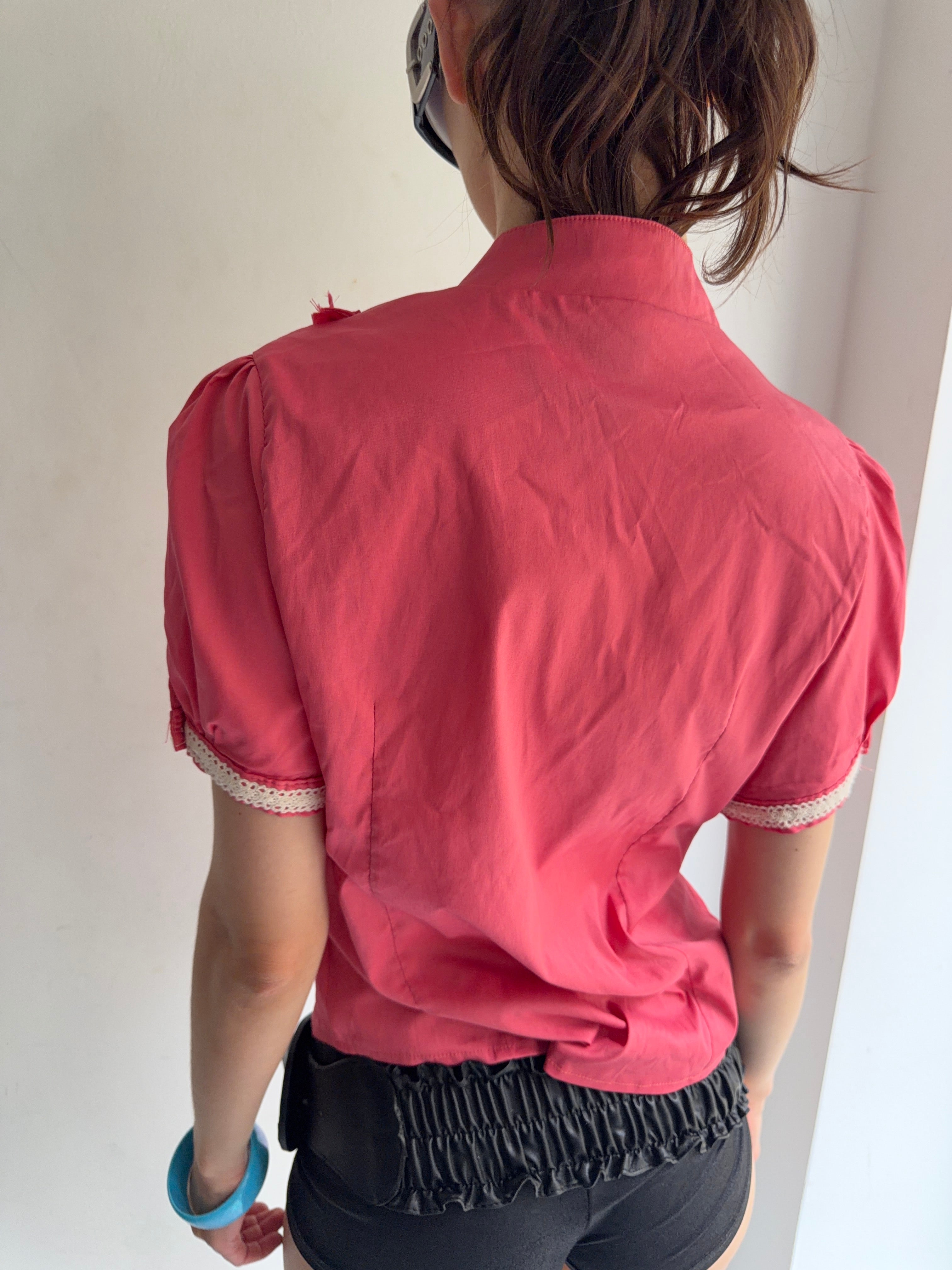blouse